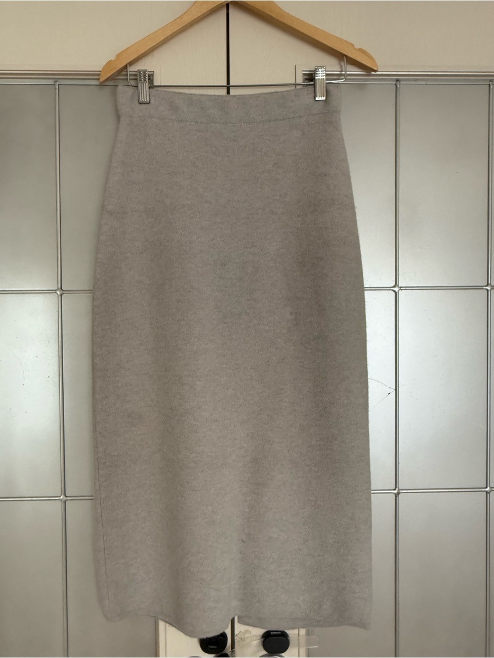 Babaton Neutral Taupe Midi Skirt